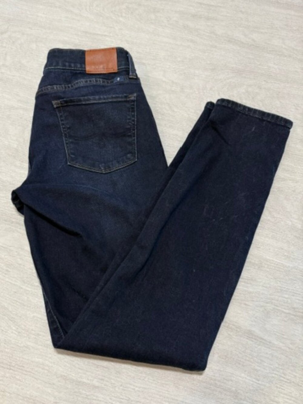 Lucky Brand Lolita Skinny dark navy denim jeans.